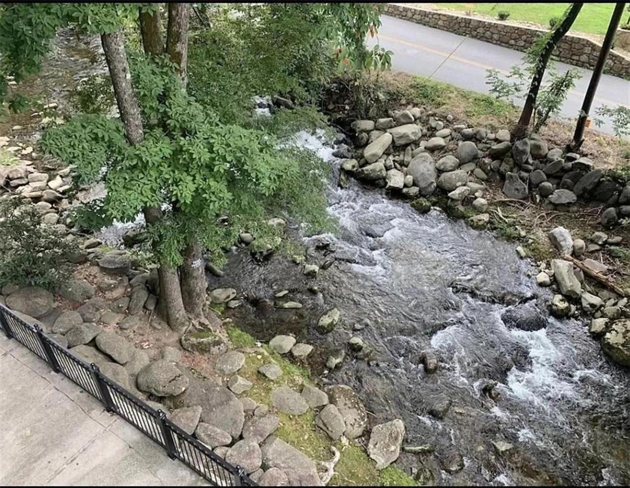 Luxurious Condo, Pool, Fireplace, Hiking Gatlinburg Exterior foto
